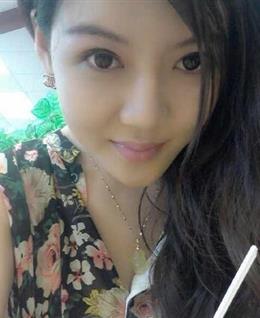 @蓝色梦@的头像