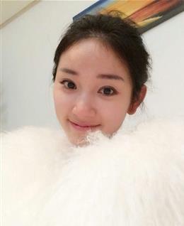 细嗅蔷薇.的头像