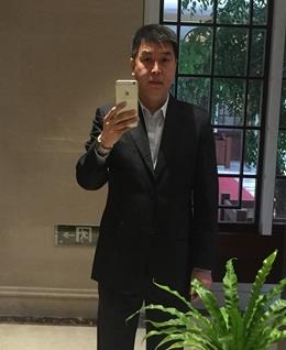 有你就足矣的头像