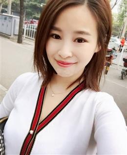  一朵气质花的头像