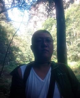 竹林里的出家人的头像