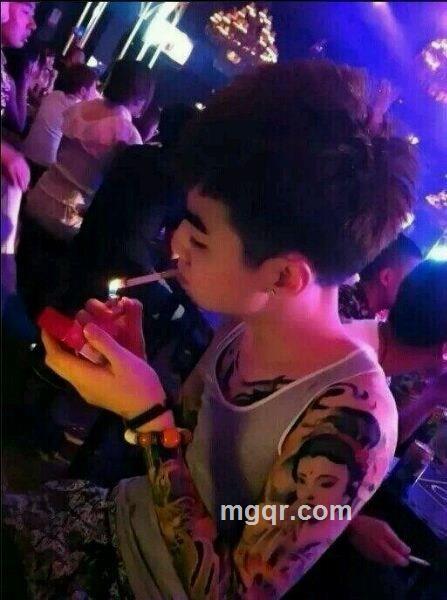 网络传媒‘小飞’的头像