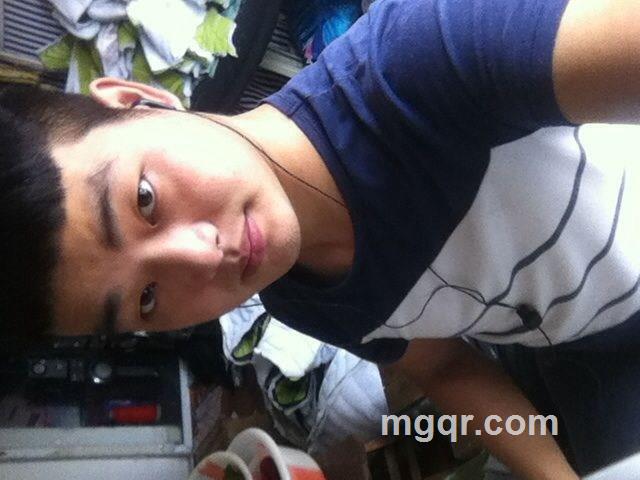 闷骚男一枚的头像