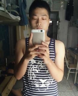 杨帆的船的头像