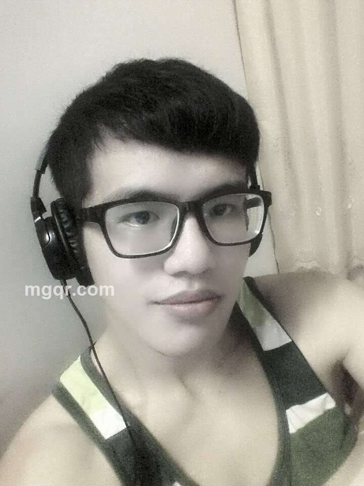 单刀直入换姿势的头像