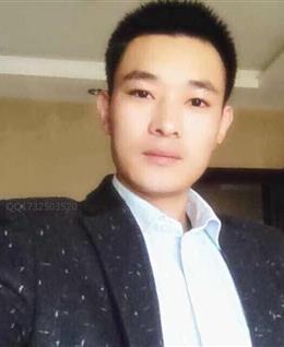 一起闪爱吾灵叁吾爱灵的头像