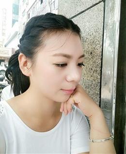 若红的头像