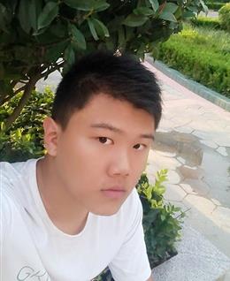 一日 三餐的头像