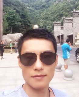 现实94残酷的头像