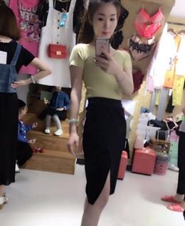 简简单单的么么的头像