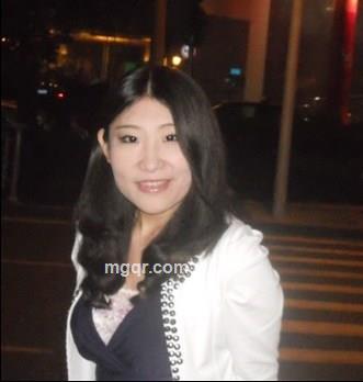 懒起画蛾眉的头像