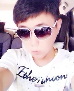 说太多不如沉默,的头像