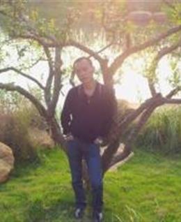 石石小哥的头像