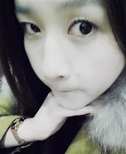 李莉莉里的头像