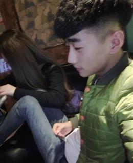 纯情小暖男＂的头像