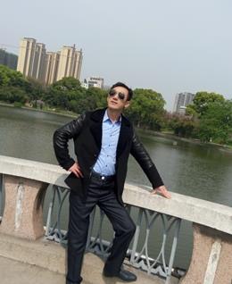 心哥水晶的头像