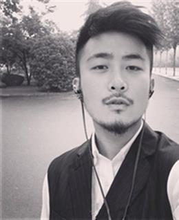 遥望而立的头像