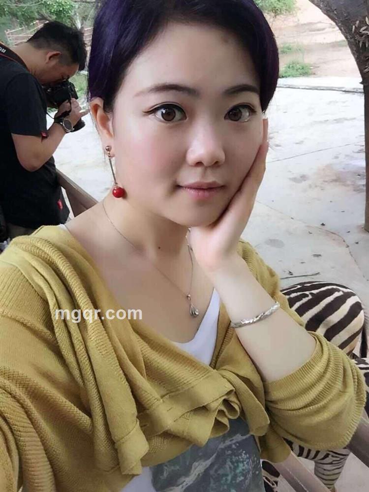 完善女人的头像