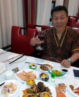 九天揽月XJ的头像