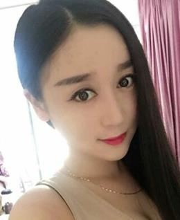 初相识........的头像