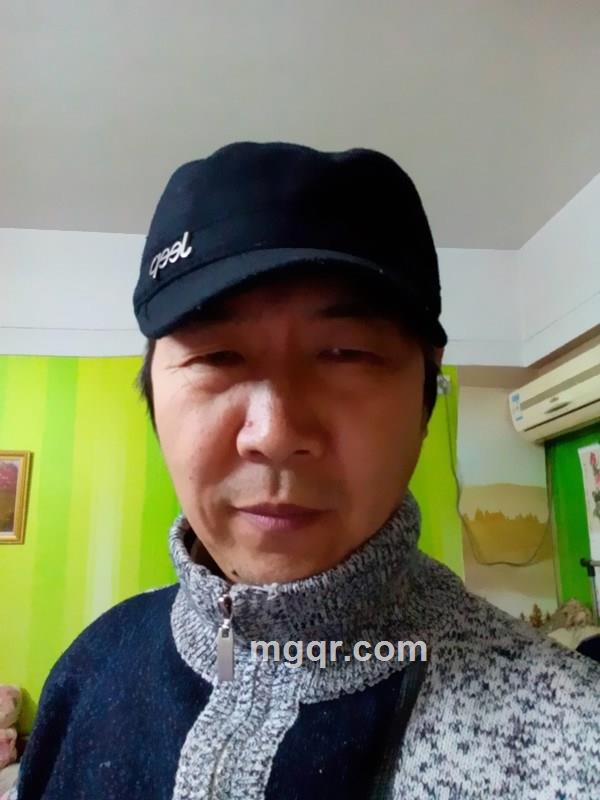 儒雅的公牛的头像
