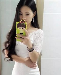 只在乎在乎自己的人的头像