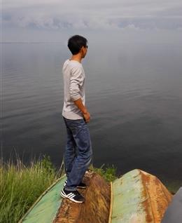 来着不弃的头像