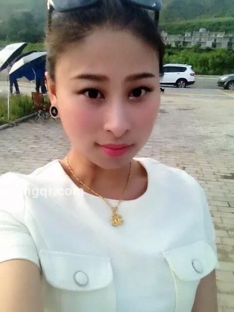 紫色de蔷薇的头像