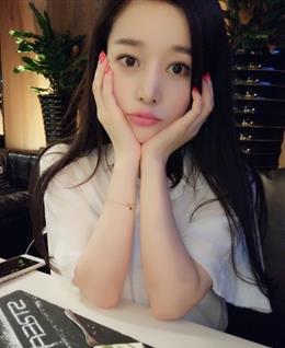 蜡笔丶晓欣的头像