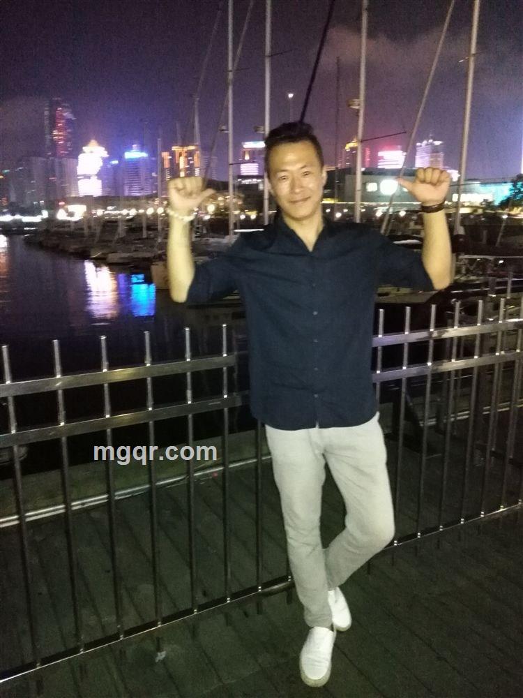 独坐孤城的头像