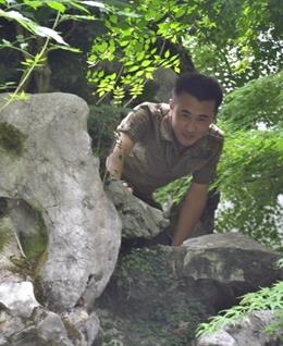 回不去的记忆里的头像