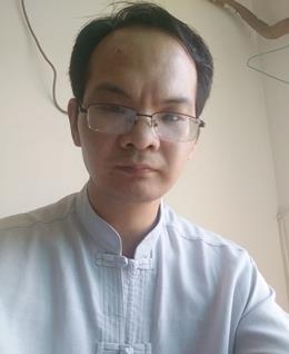 等爱暖男的头像