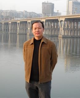 大海中漂浮的小船的头像