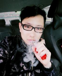 暗月长空的头像