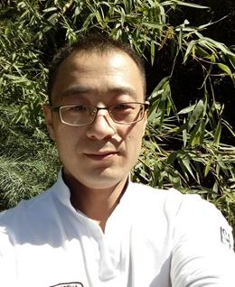 孤狼爱焰的头像