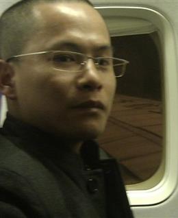 蹒跚学爱的头像