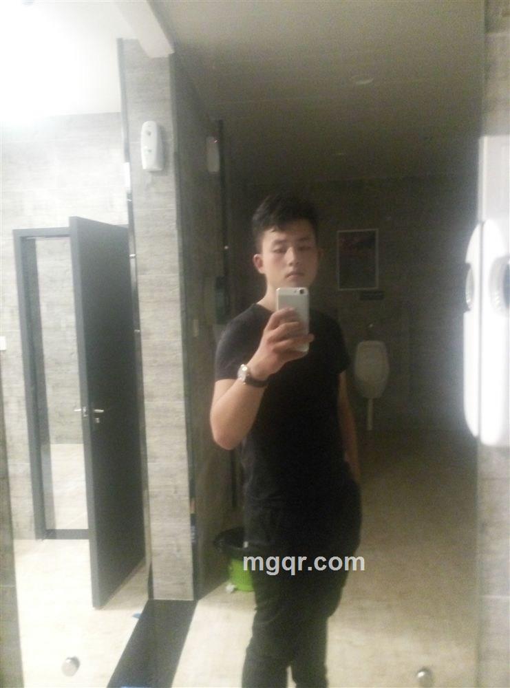 寂寞的人。。。。。。的头像