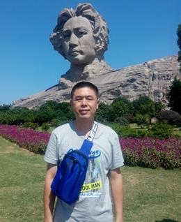 世道要倒看的头像