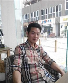 风吹树叶落的头像