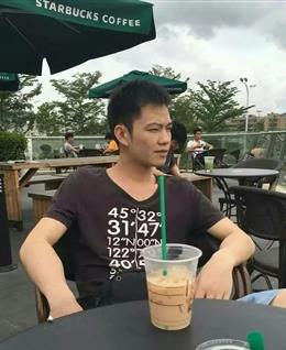 luoying 帅气小白
