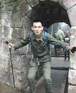 黑太狼，，的头像