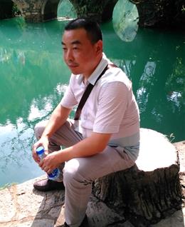 心灵就像灿烂的天空的头像