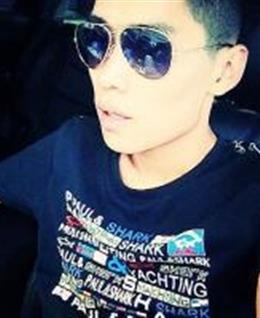 喂我孤独起舞的头像