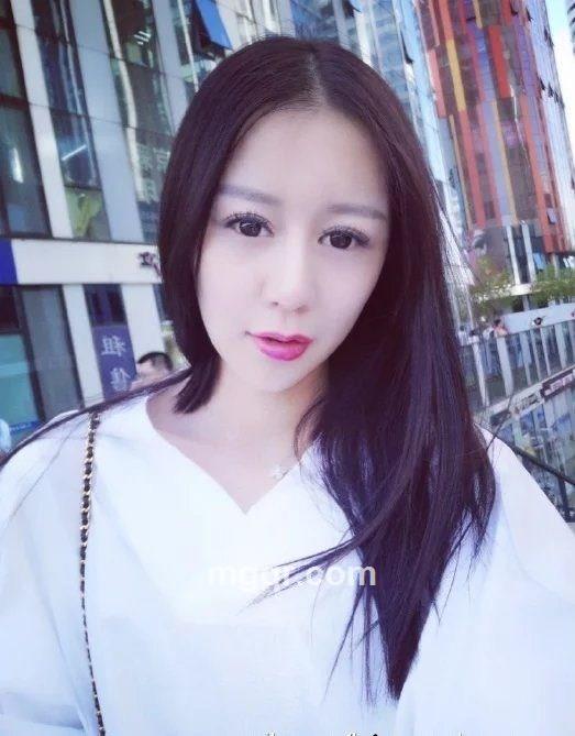 乱了夏天蓝了海的头像