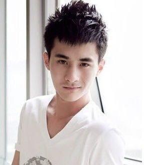 想找个成熟女人的头像