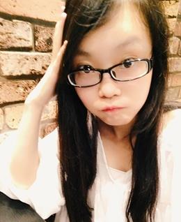 黑色玫瑰的刺的头像