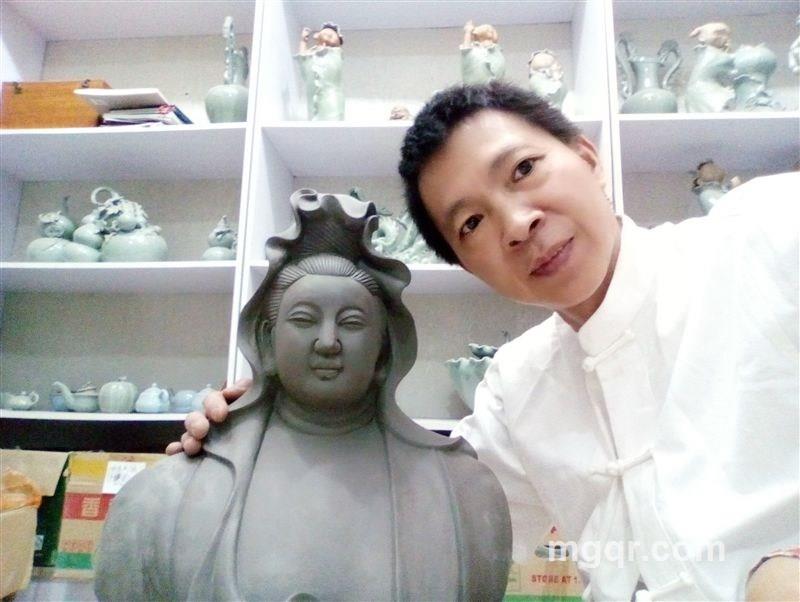 泥头精彩的头像