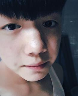 笑望人非i的头像