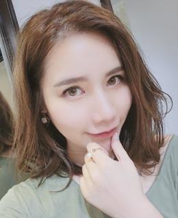 淡然。。。。的头像