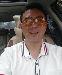 飞机和爱情885的头像